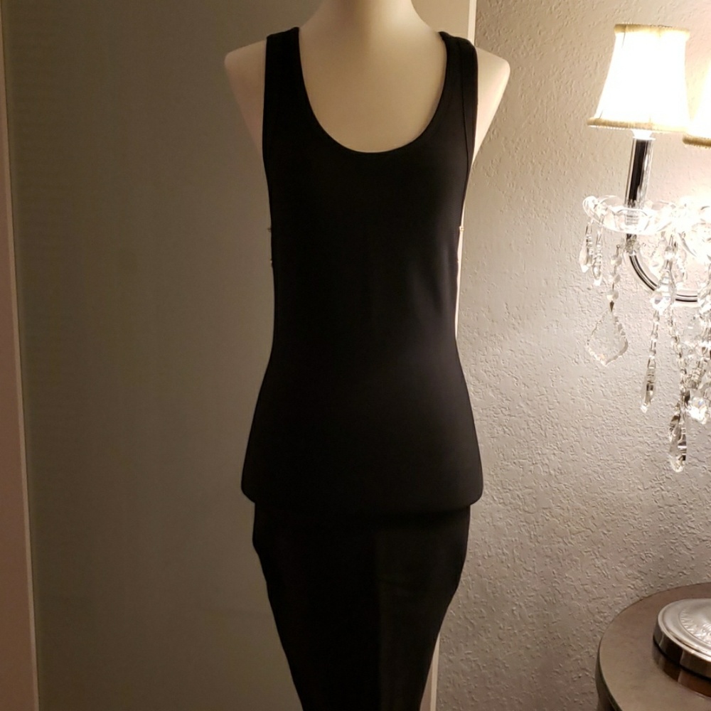 NWT Black body con dress - Picture 2 of 3